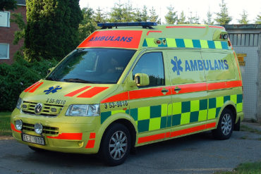 ambulans, foto Wikimedia Commons